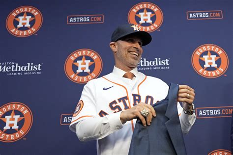 Joe Espada will be introduced as manager of the Houston Astros on Monday, replacing Dusty Baker, AP source says